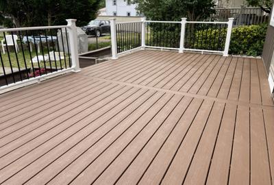 Composite Deck with Black Balusters